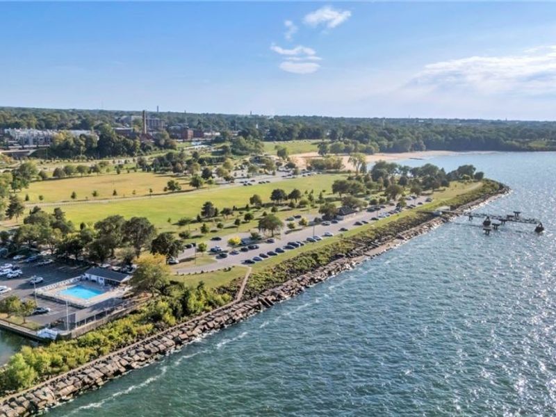 10410 Baltic Road, Cleveland, OH 44102 Photo 42