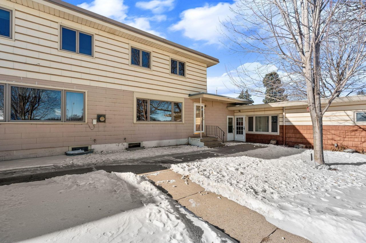 315 14th Street Nw, Austin, MN 55912 Main Photo