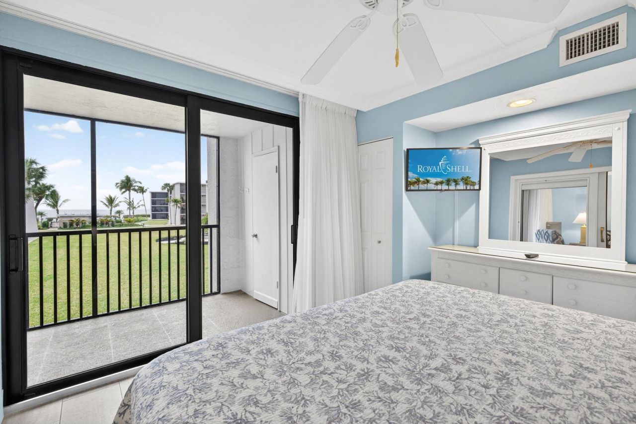 1501 Middle Gulf Dr, Unit 208H, Sanibel, FL 33957 Photo