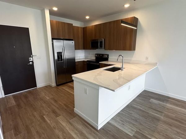 300 State 413, HACKENSACK, NJ 07601