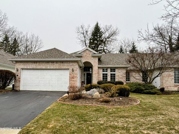 7 Bent Creek Crossing, Sylvania, OH 43560