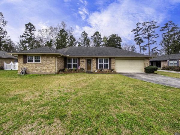 1507 Chartres Ave, Denham Springs, LA 70726