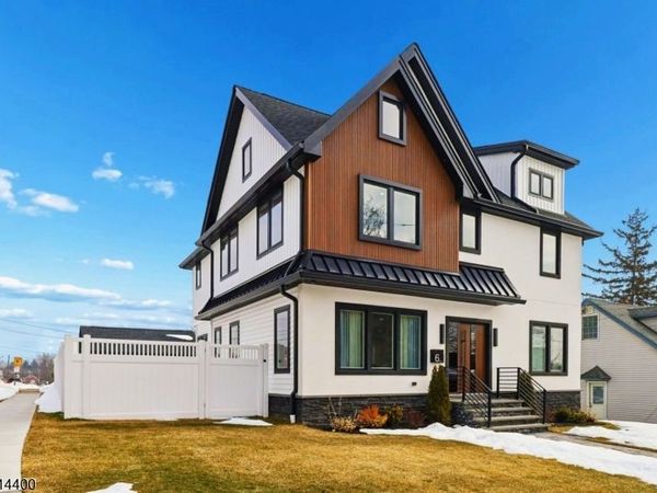 6 Hillside Ter, Wallington, NJ 07057