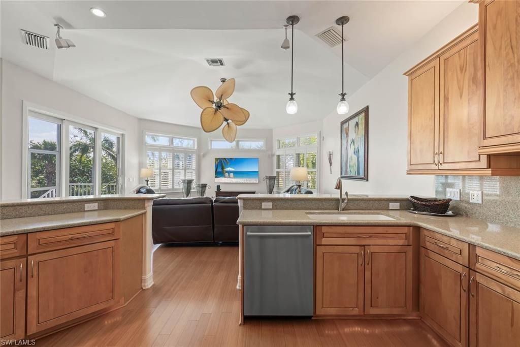 13411 Electron Dr, Fort Myers, FL 33908 Photo