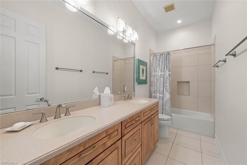 13411 Electron Dr, Fort Myers, FL 33908 Photo