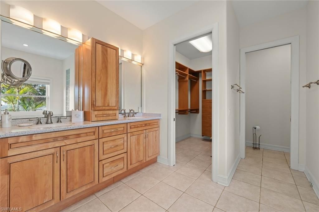 13411 Electron Dr, Fort Myers, FL 33908 Photo