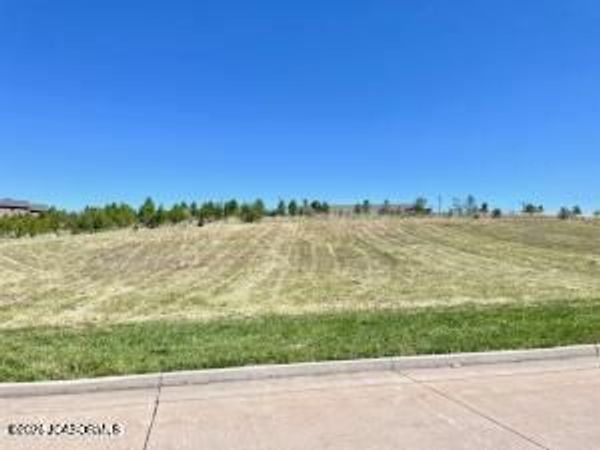 319 COVERED WAGON ROAD, Jefferson City, MO 65109