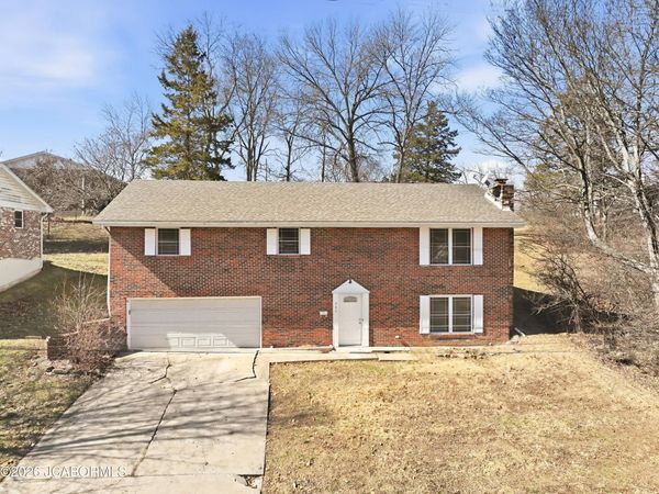 605 BELAIR DRIVE, Jefferson City, MO 65109