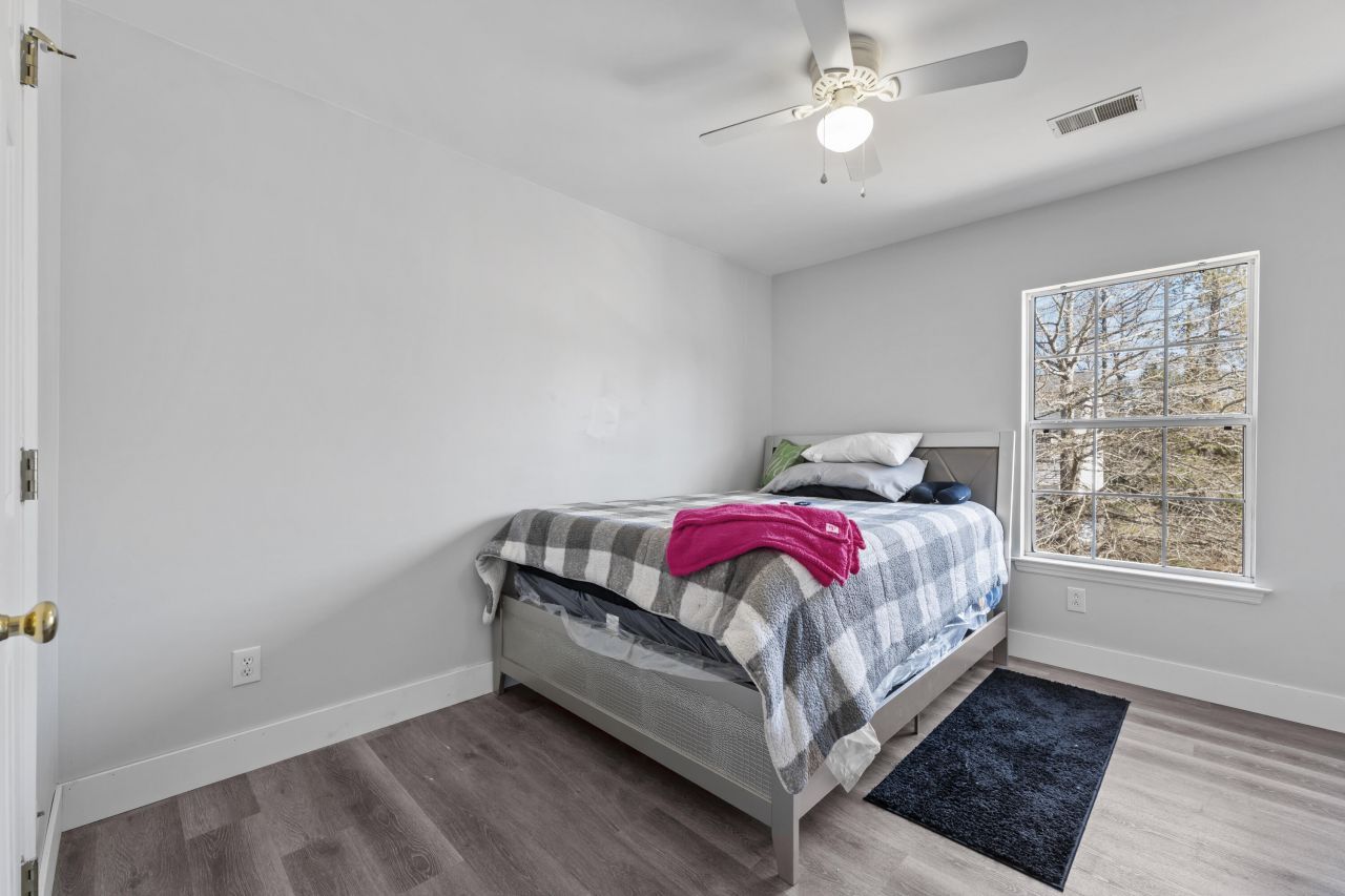 118 Destin Street Photo 13