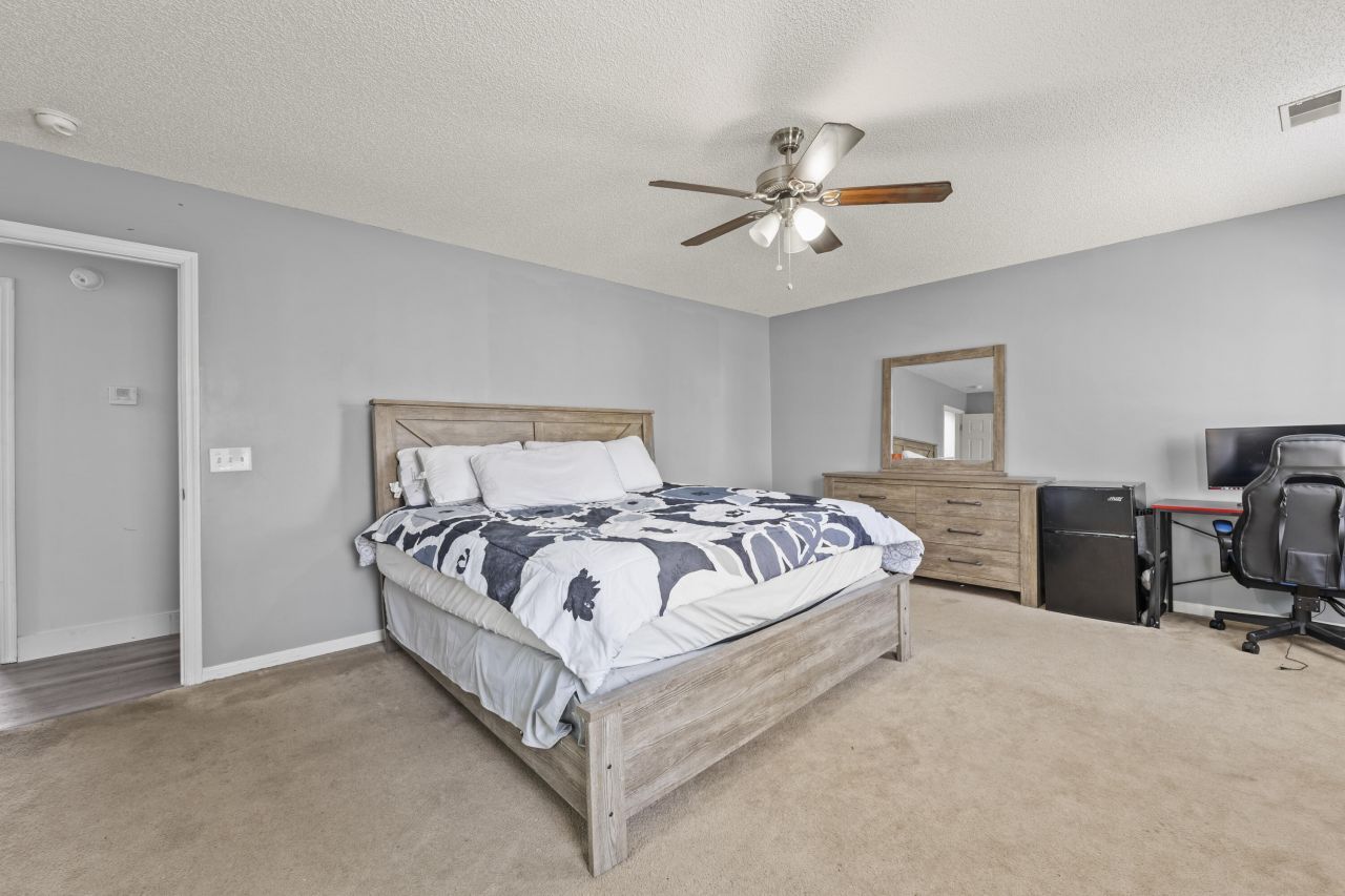 118 Destin Street Photo 15