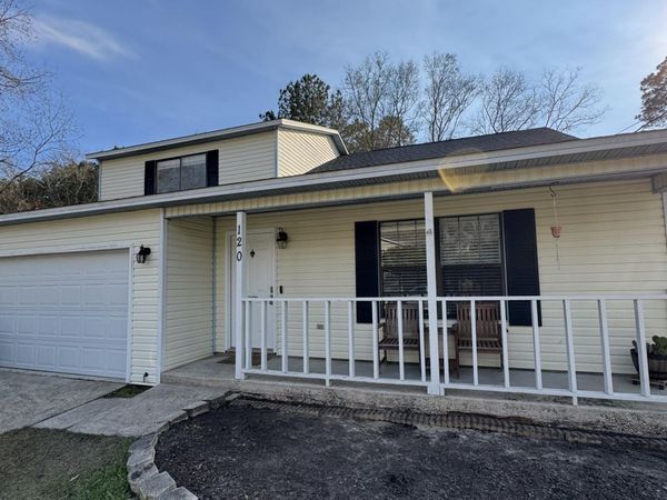 120 Palmetto Drive, Crestview, FL 32539