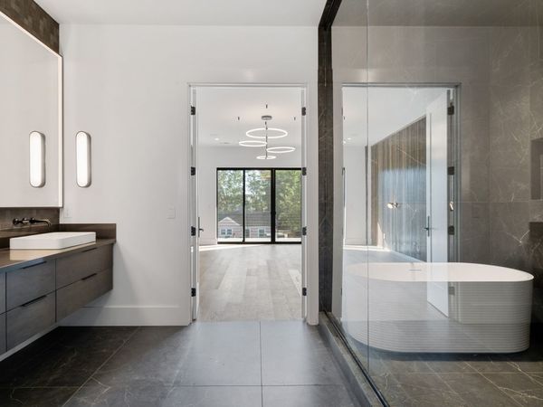 608A Moore Ave , Nashville, TN 37203