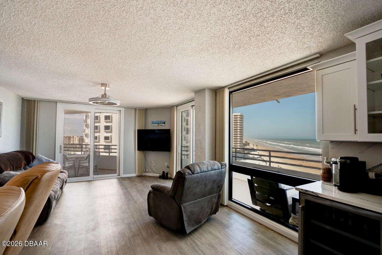 3013 S Atlantic Avenue, Unit 7050, Daytona Beach Shores, FL 32118 Photo