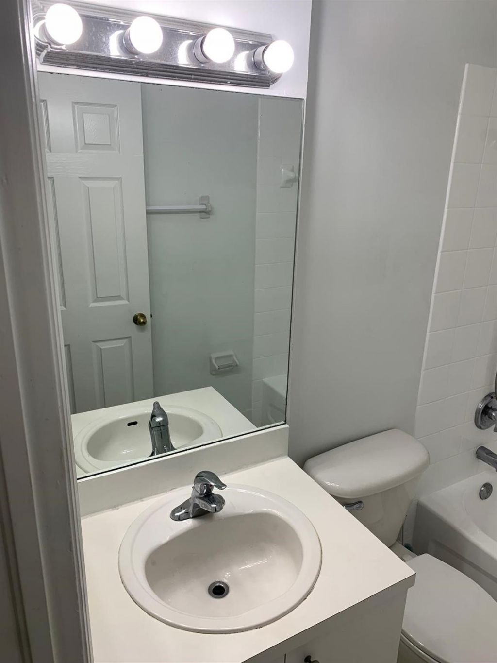 3390 NE 13 Cir Drive, Unit 104, Homestead, FL 33033 Photo