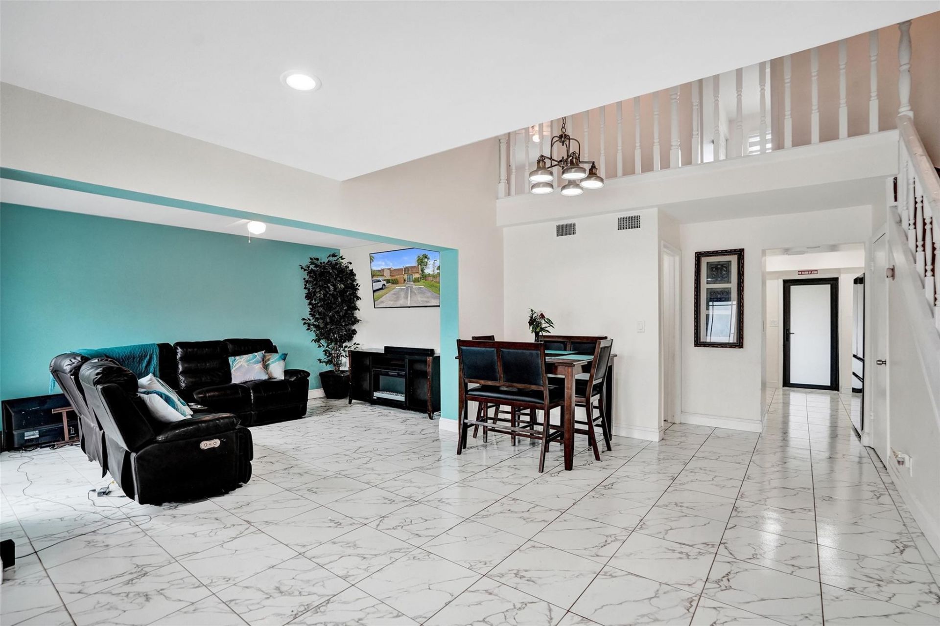 3541 NW 95th Terrace, Unit 202, Sunrise, FL 33351 Photo