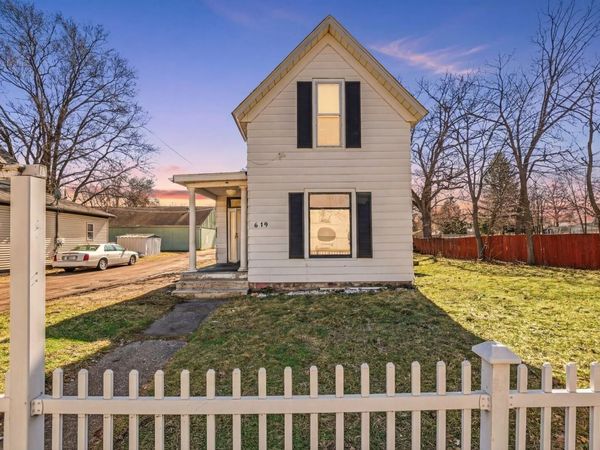 619 W Indiana Avenue, Elkhart, IN 46516