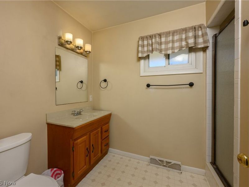 6121 Erie Avenue NW, Canal Fulton, OH 44614 Photo 14