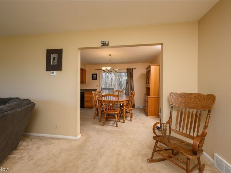 6121 Erie Avenue NW, Canal Fulton, OH 44614 Photo 9