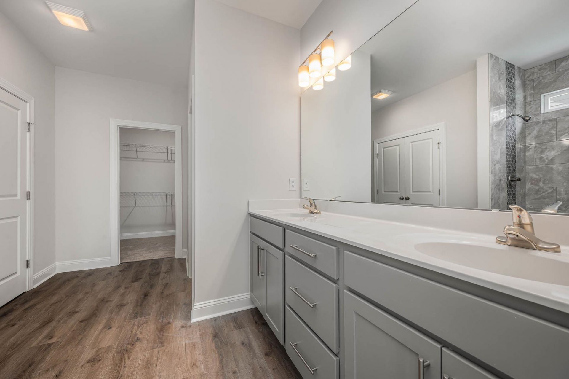 5119 Water Breeze Ct. Photo 12