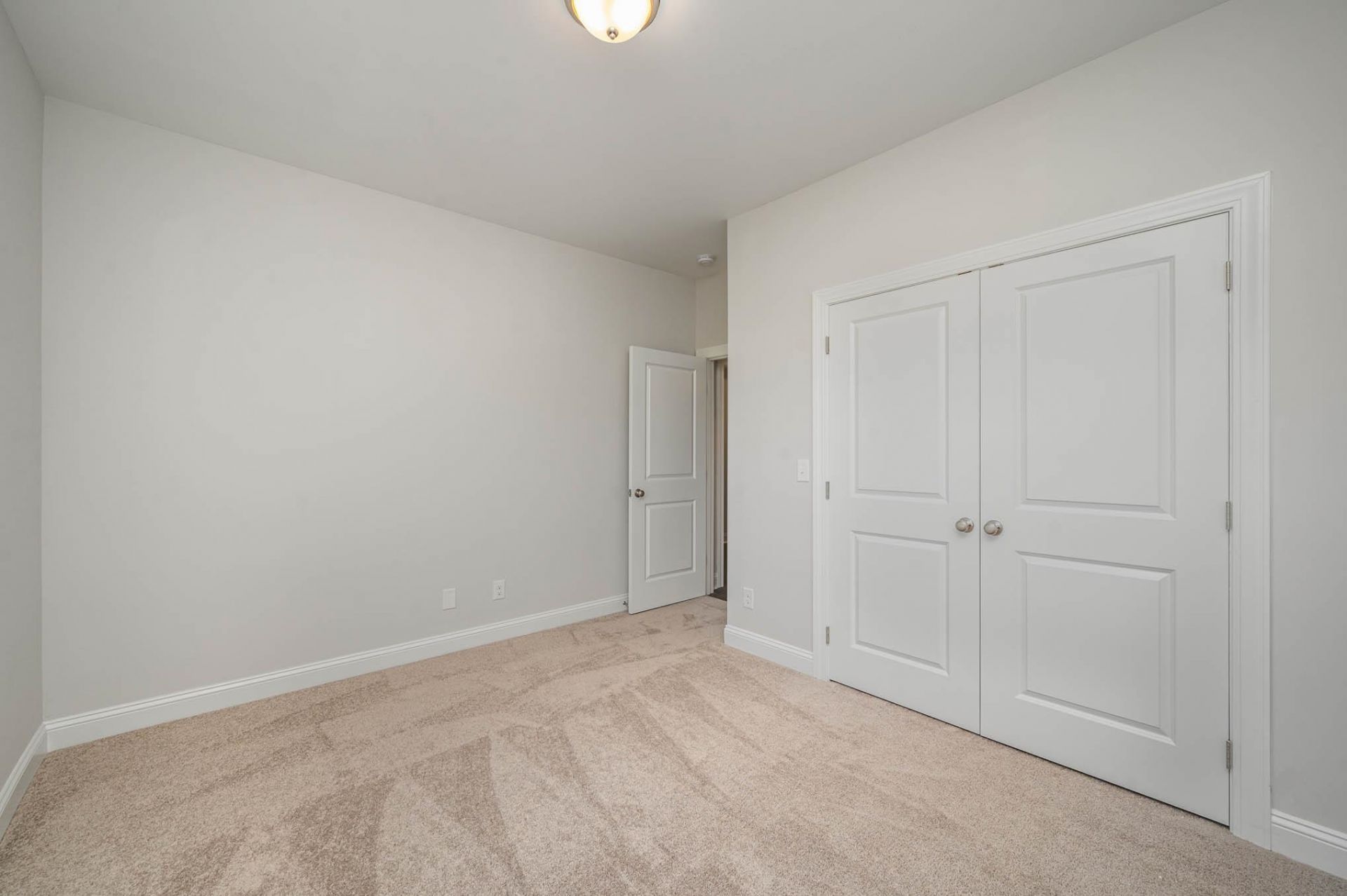 5119 Water Breeze Ct. Photo 19