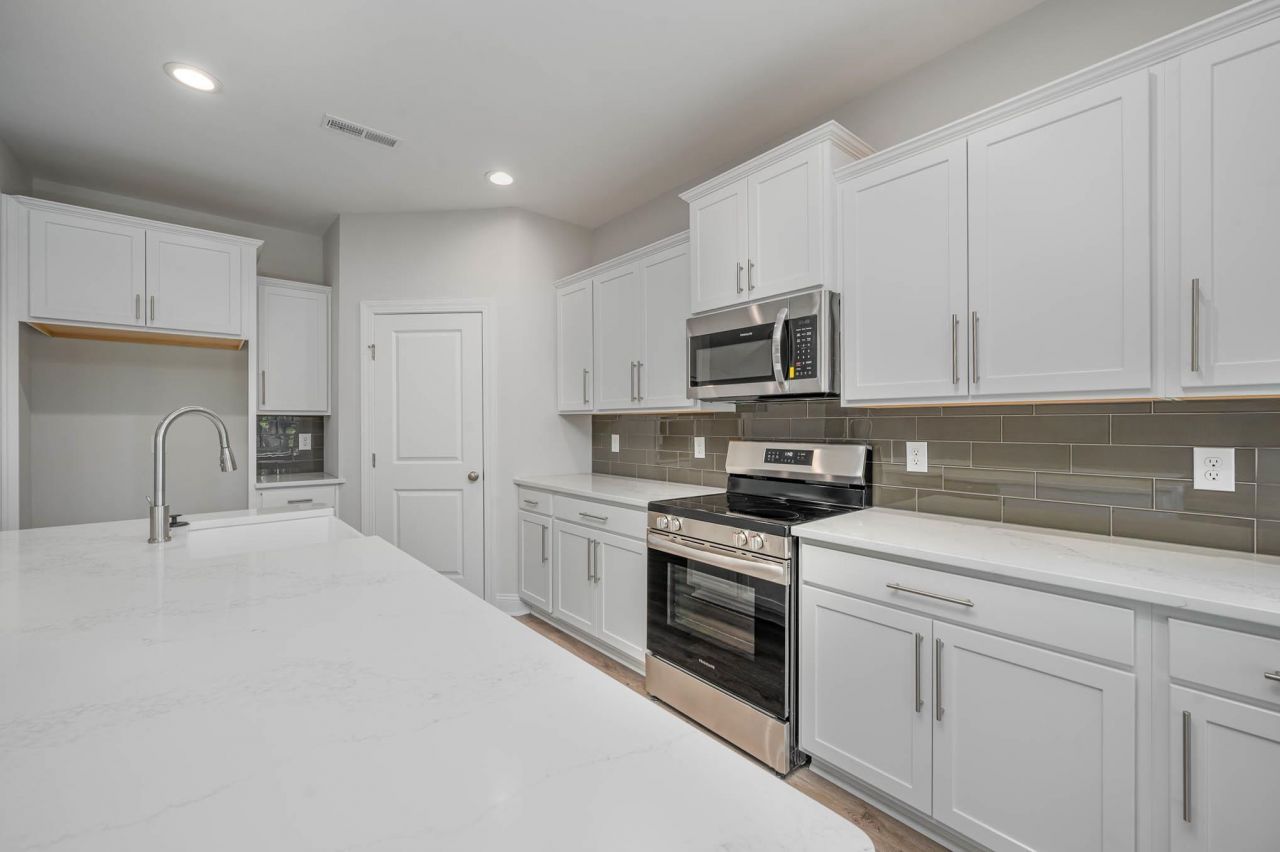 5119 Water Breeze Ct.  Photo 7