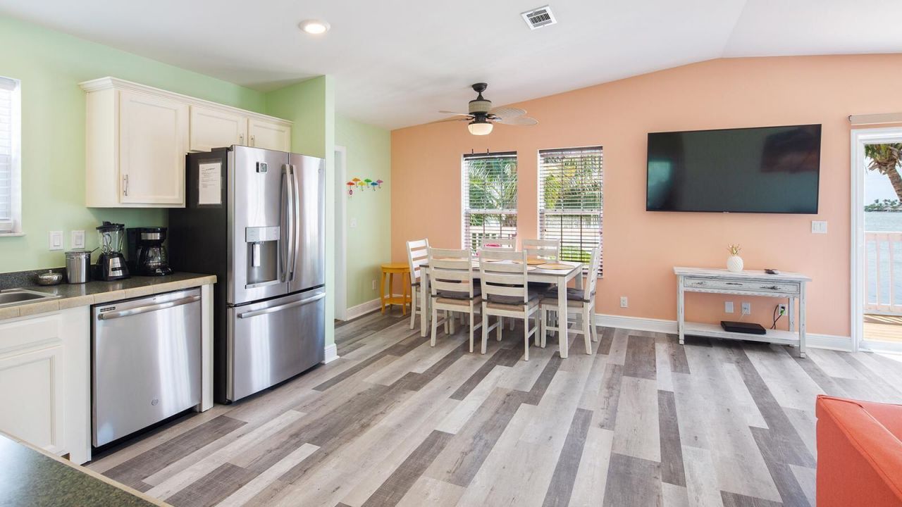 32 Beach Drive, Saddle Bunch, FL 33040 Photo