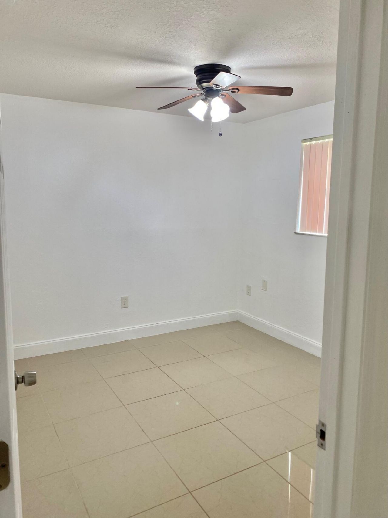 12 S Andros Road, Key Largo, FL 33037 Photo