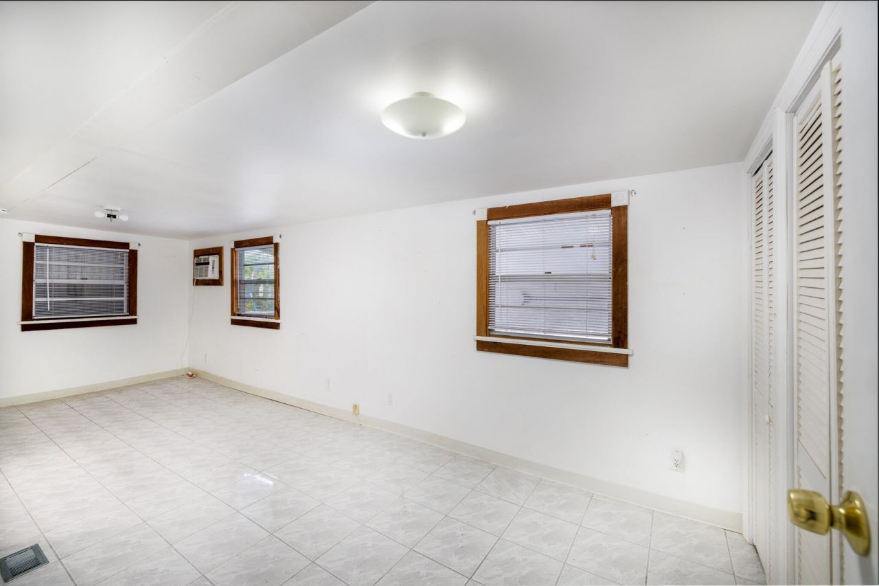 104 Sirius Lane, Geiger, FL 33040 Photo