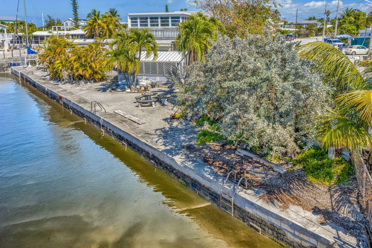 104 Sirius Lane, Geiger, FL 33040 Photo