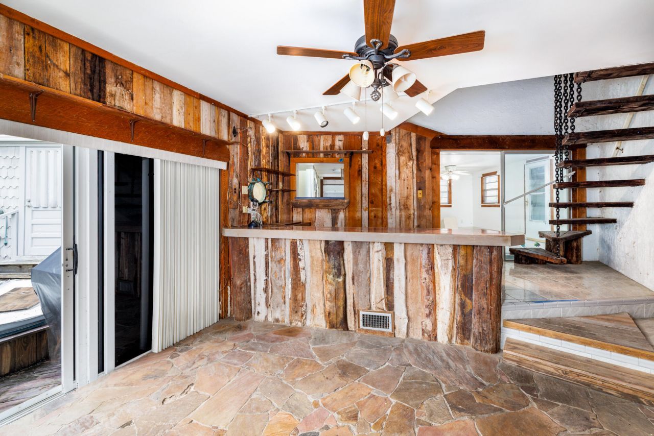 104 Sirius Lane, Geiger, FL 33040 Photo