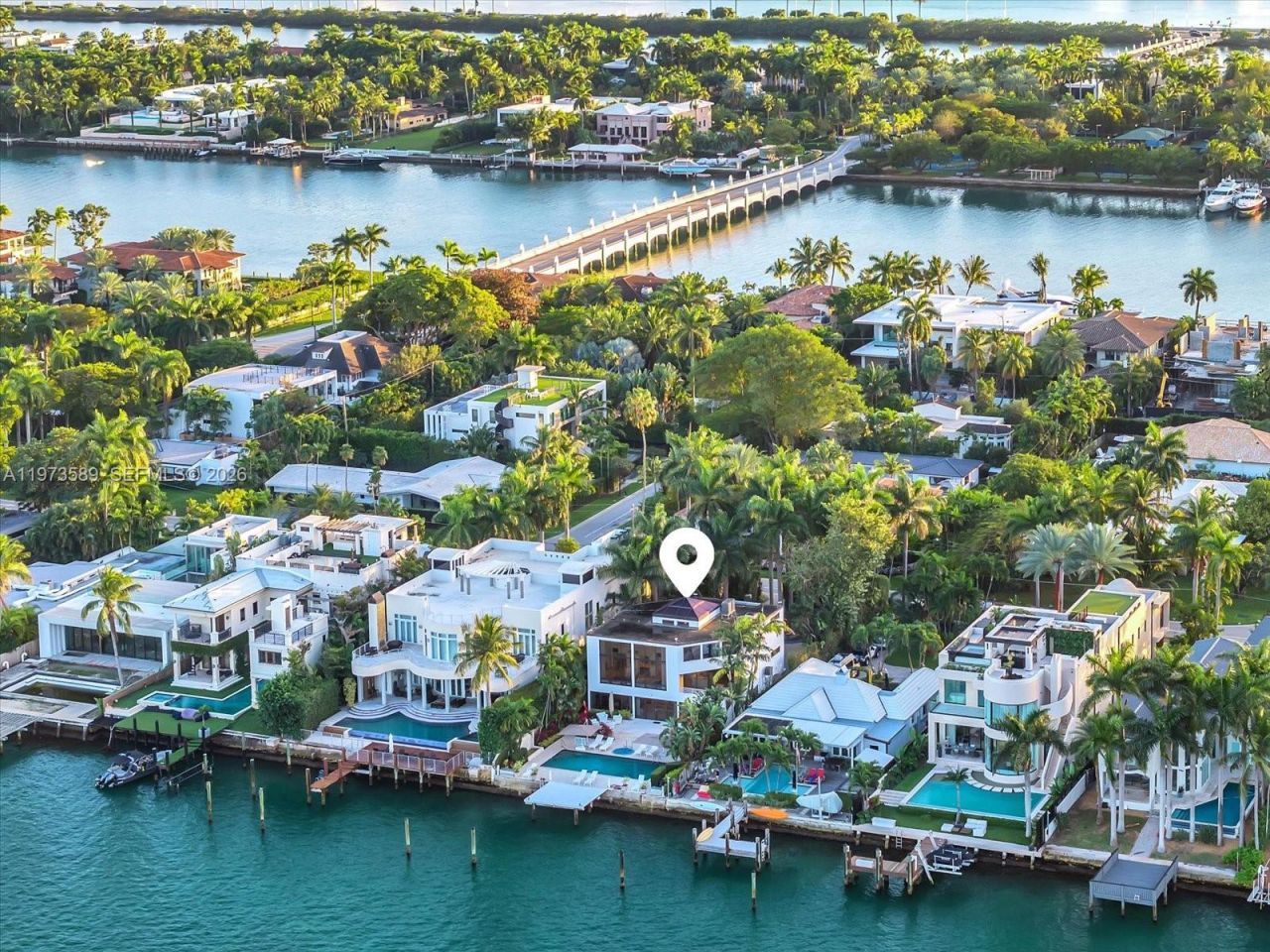 279 N Hibiscus Dr , Miami Beach, FL 33139 Photo