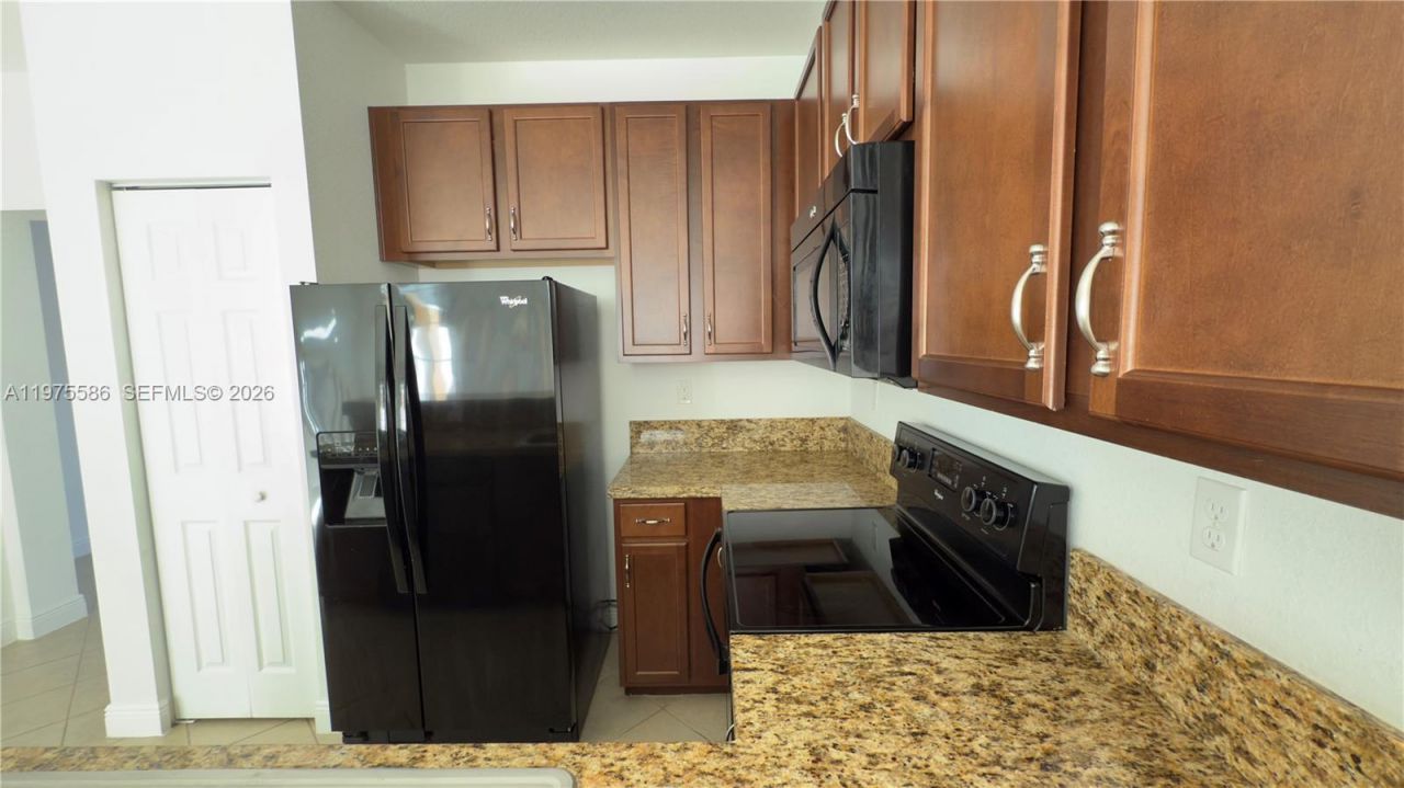 1522 SW 147th Ter, Pembroke Pines, FL 33027 Photo