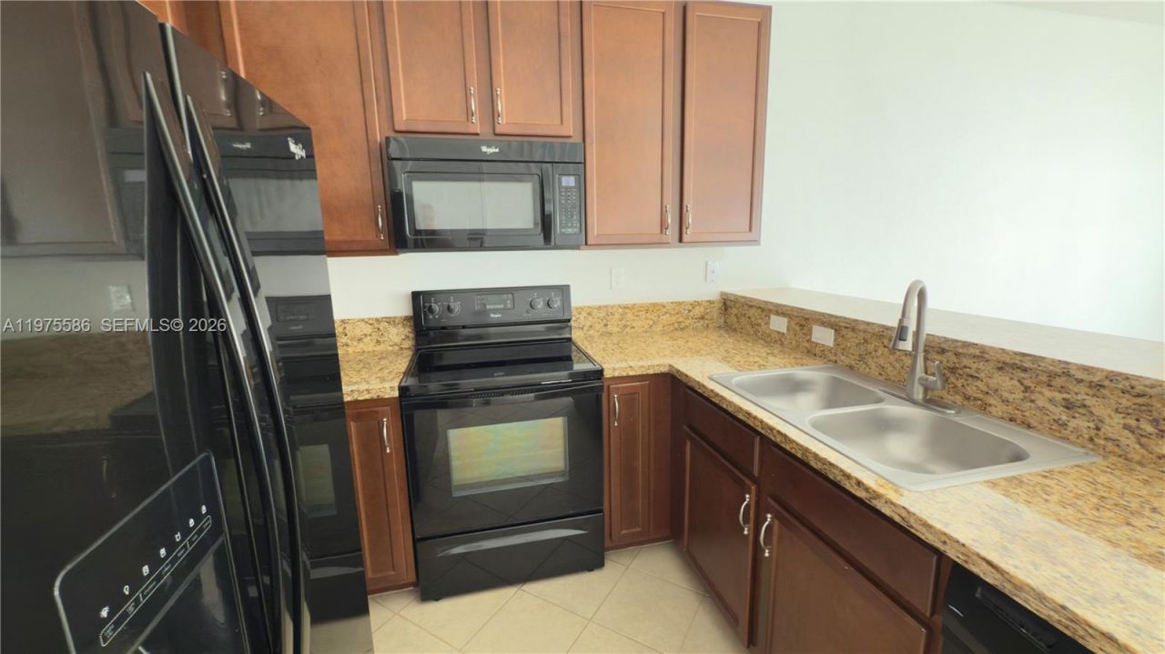 1522 SW 147th Ter, Pembroke Pines, FL 33027 Photo