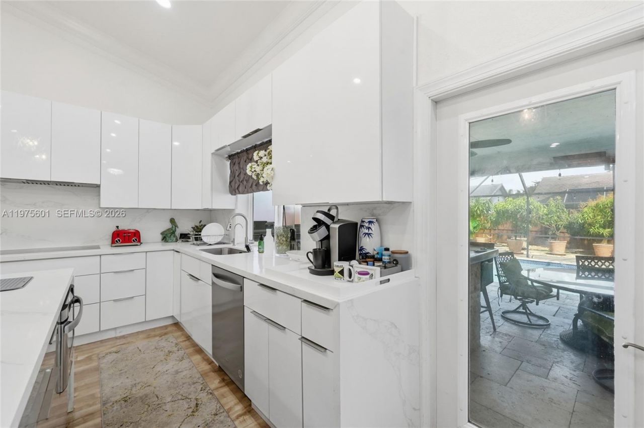 10003 NW 53rd Ct , Coral Springs, FL 33076 Photo