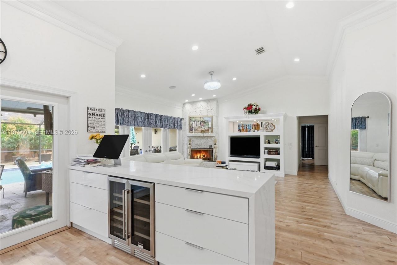 10003 NW 53rd Ct , Coral Springs, FL 33076 Photo