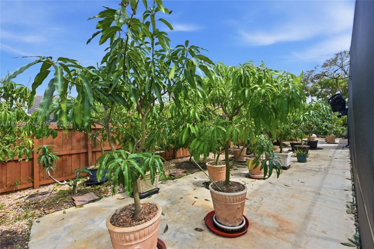 10003 NW 53rd Ct , Coral Springs, FL 33076 Photo