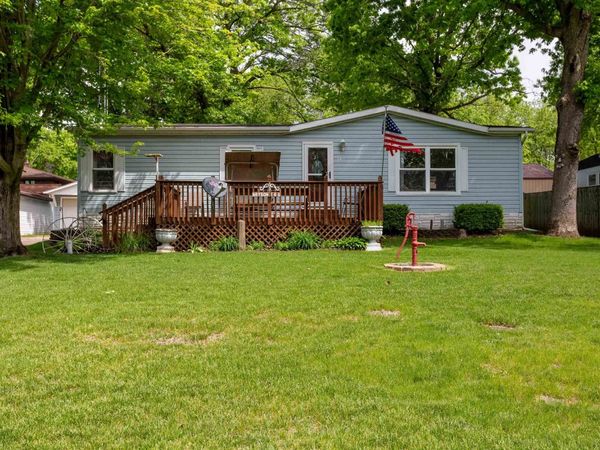 165 Copper Kettle Lane, East Dubuque, IL 61025