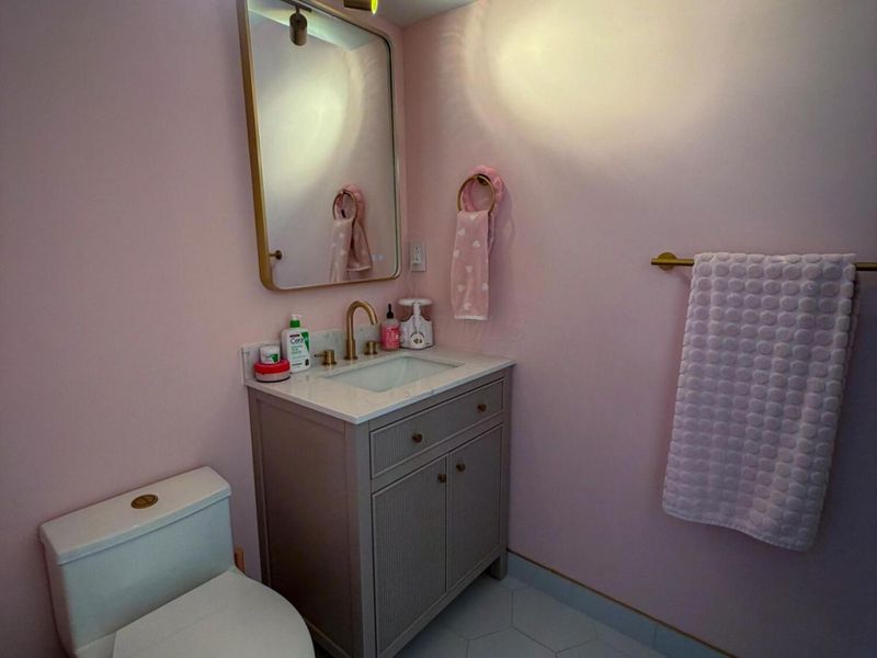 2433 Brookwood Road , Columbus, OH 43209 Photo 25