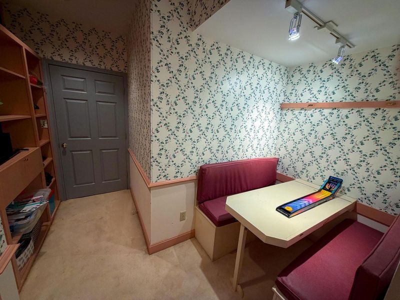 2433 Brookwood Road , Columbus, OH 43209 Photo 41