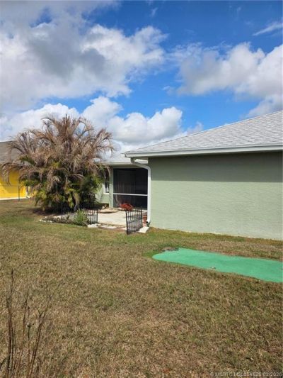 2692 SW Altamira Avenue, Port Saint Lucie, FL 34987 Photo