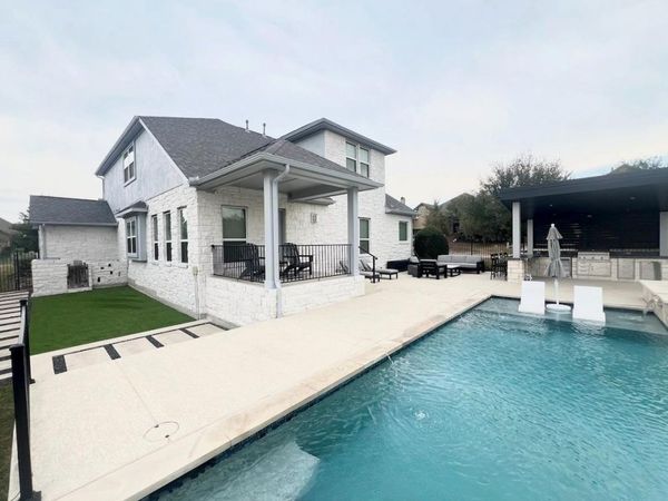 102 Waverly Spire CT, Austin, TX 78738