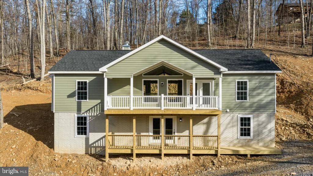 434 Old Oak Lane, Front Royal, VA 22630 Main Photo
