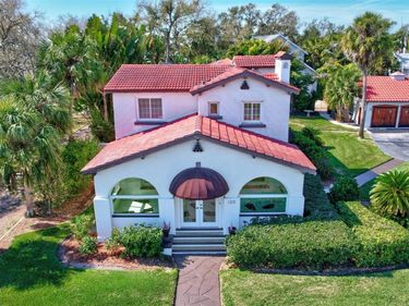 120 PARK STREET N, ST PETERSBURG, FL 33710