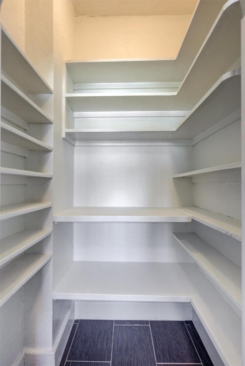 120 Park Street N, Saint Petersburg, FL 33710 Photo