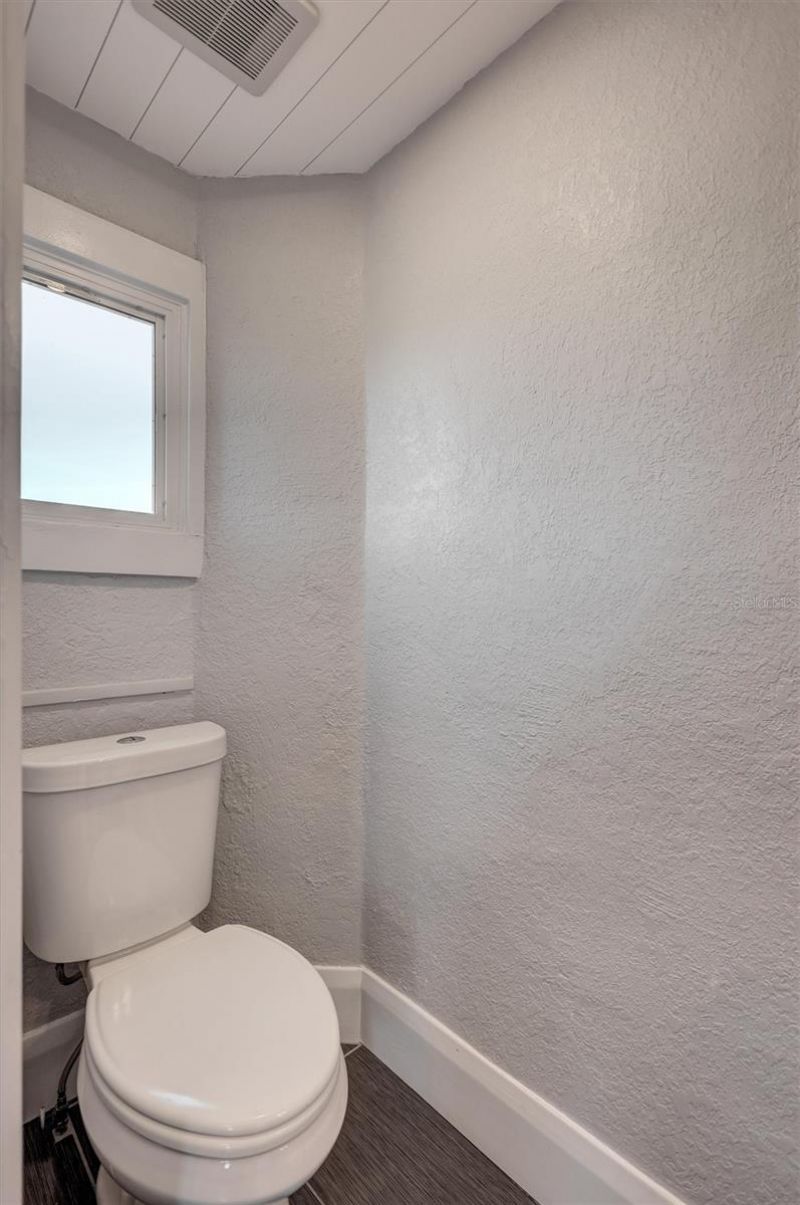 120 Park Street N, Saint Petersburg, FL 33710 Photo