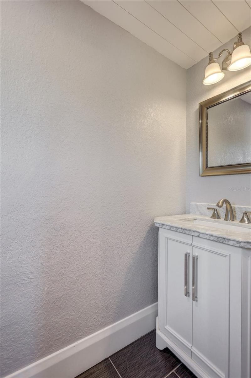 120 Park Street N, Saint Petersburg, FL 33710 Photo