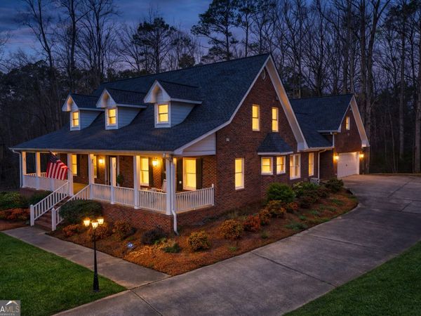 841 Streamside Drive, Mcdonough, GA 30252