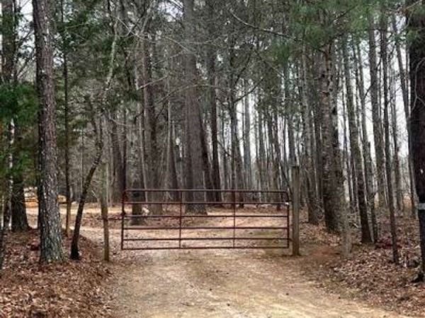 1190 Old Madison Highway, Watkinsville, GA 30677