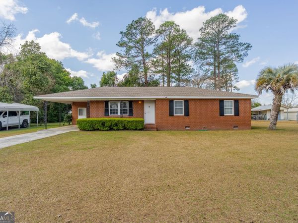 3779 Benny St, Waycross, GA 31503