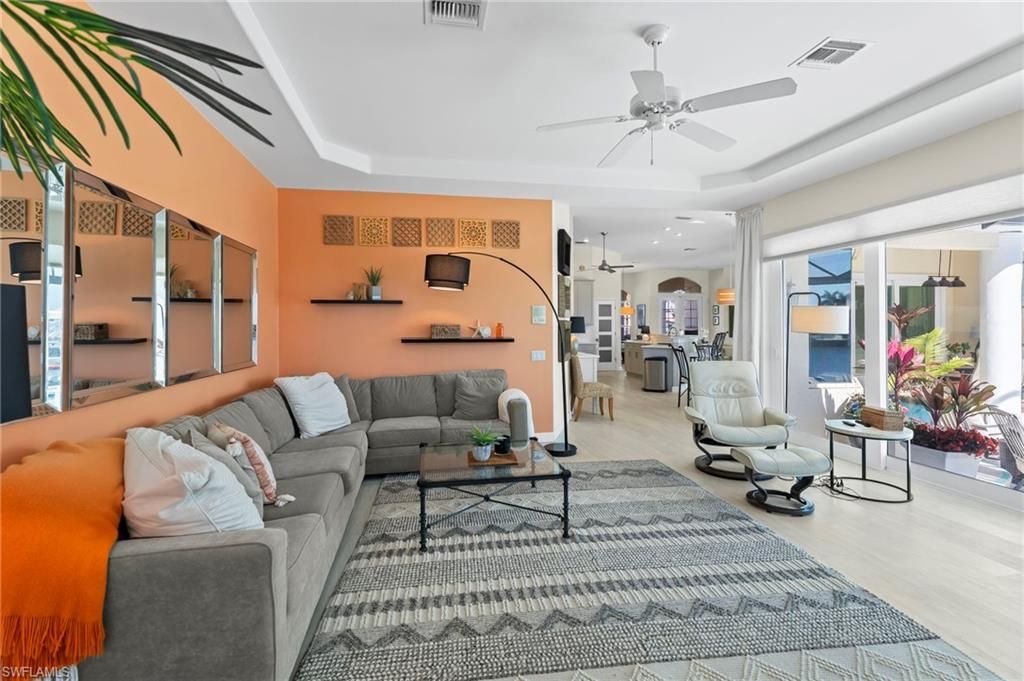 2724 SW 45th St, Cape Coral, FL 33914 Photo